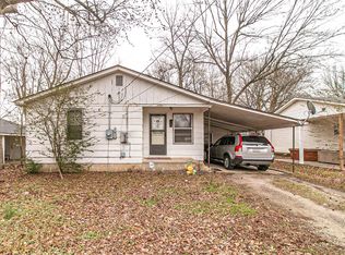 1806 Thomas St, Poplar Bluff, MO 63901