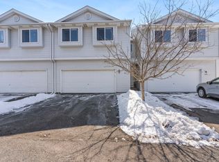 1622 Namekagon St APT 6, Hudson, WI 54016