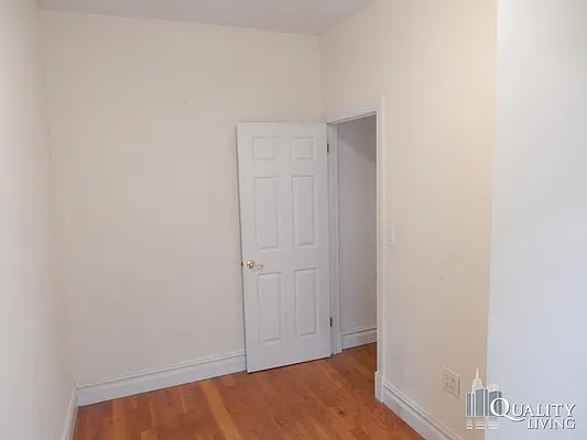 Rented by (Legacy) NY Quality Living Uptown | media 10