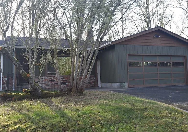 35358 Woodland Ln — Photo 2