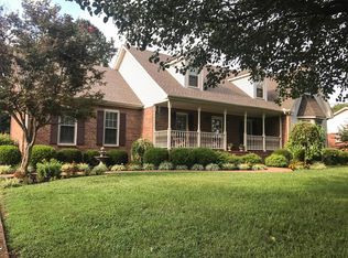 110 Lakepointe Rd, La Vergne, TN 37086