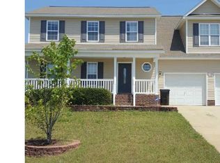 118 Scotland Dr, Spring Lake, NC 28390