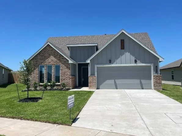 1024 Legrand St, Brenham, TX 77833