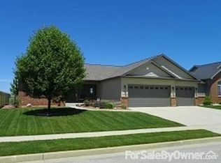 400 Thicket Point, Normal, IL 61761