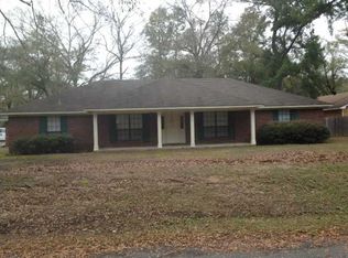 529 Theophilus Rd, Creola, AL 36525