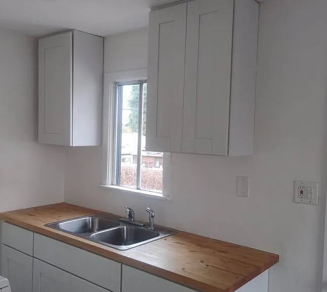 5545 Atlantic Ave #B — Photo 6