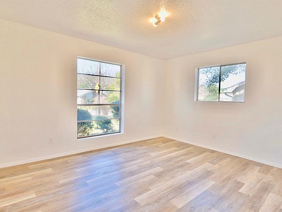 5th image of 6148 Pine Cone Ln