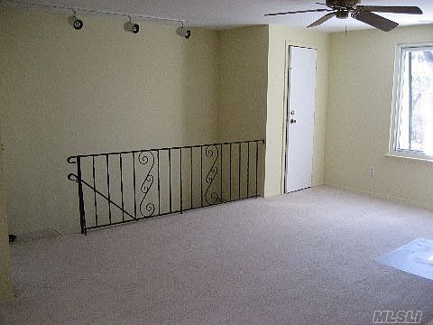 3rd image of 69 Sagamore Hills Dr