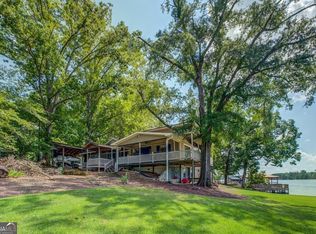 393 Templeton Cir, Mansfield, GA 30055