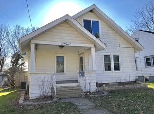 1614 26th Ave, Moline, IL 61265