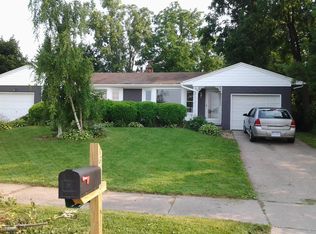 1632 Burcham Dr, East Lansing, MI 48823