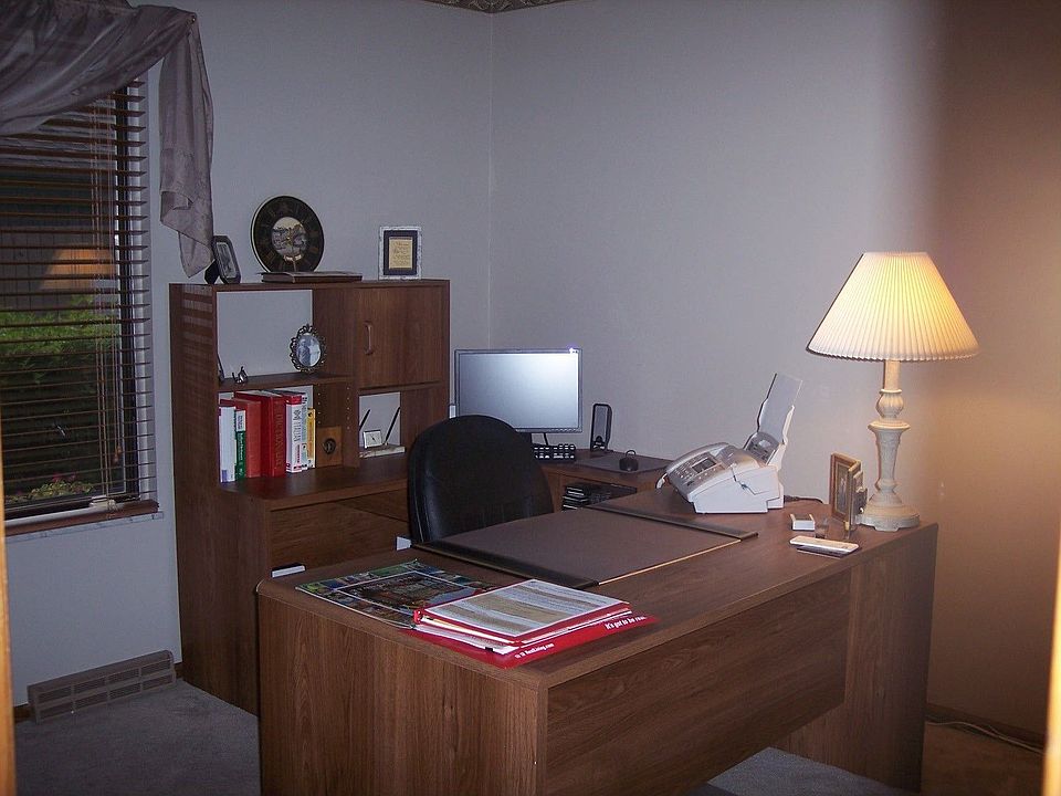 1st Floor Den