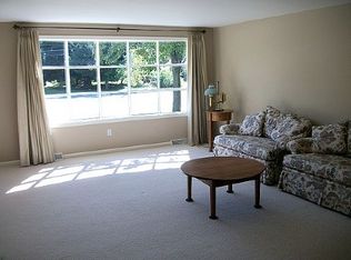 1330 Maple Rd APT 1, Amherst, NY 14221