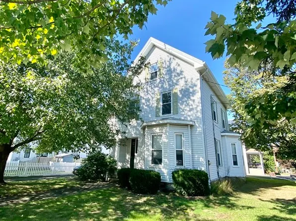 235 California St, Newton, MA 02458