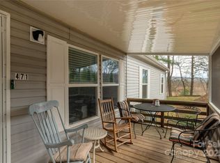 471 Pleasant Grove Rd, Hendersonville, NC 28739