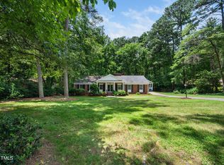 4909 Brookhaven Dr, Raleigh, NC 27612