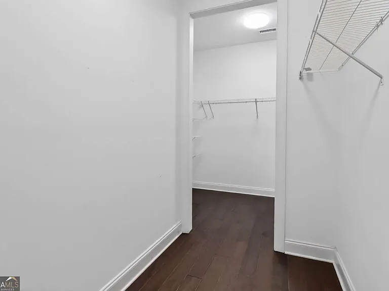 408 Cottonwood Cir — Photo 23