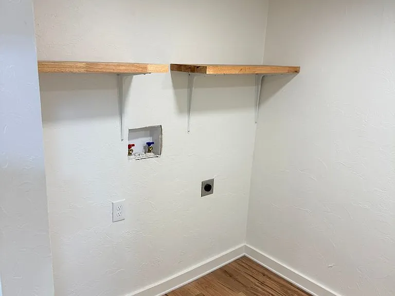 720 Klabzuba Ave — Photo 31