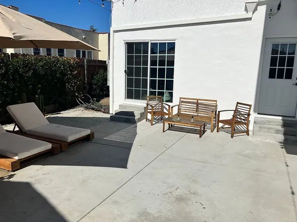 1818 W 81st St, Los Angeles, CA 90047