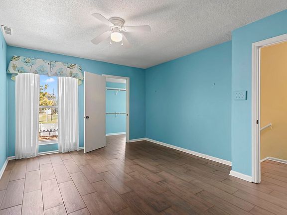 2nd image of 1012 Possum Trot Rd. #D-29