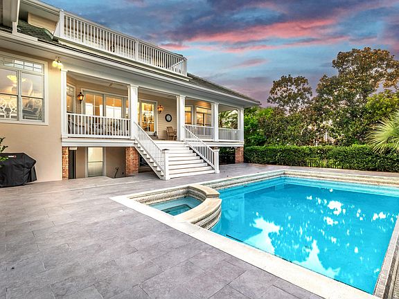 2nd image of 4567 Landfall Ct