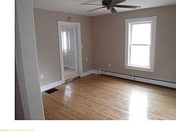 3rd image of 1 High St