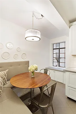 Sold by Private Client Realty | media 17