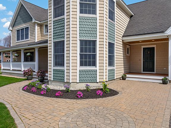 5th image of 18 Laurel Ridge Road