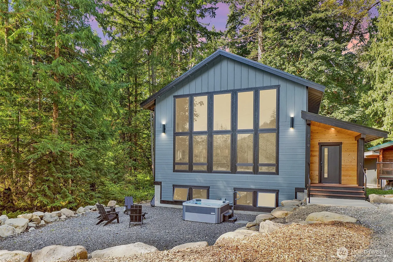 7519 Canyon View Drive photo 1