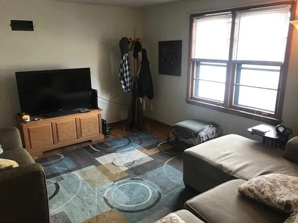 2818 23rd Ave, Kenosha, WI 53140