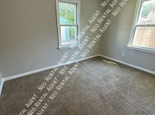 213 Jackson Ave, Elyria, OH