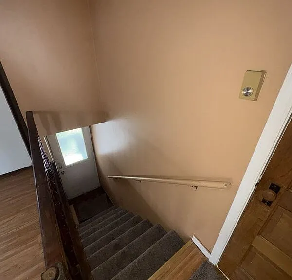 716 W Lackawanna Ave #UPPER LEFT — Photo 6