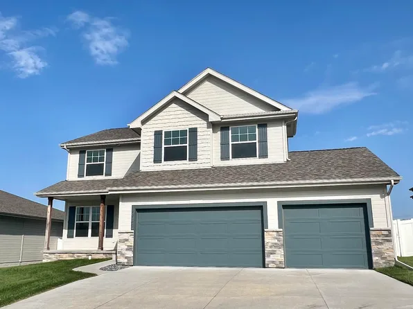 12205 Quail Dr, Bellevue, NE 68123