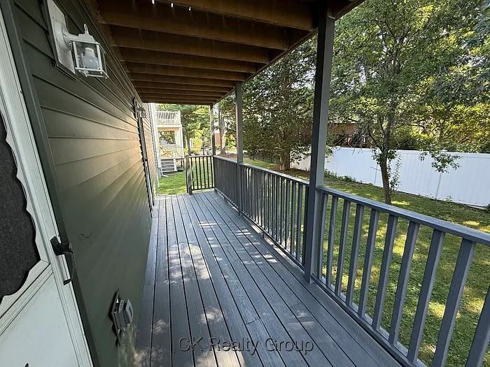 30 Woodleigh Rd — Photo 16