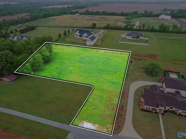 23711 Barkley Way, Athens, AL 35613