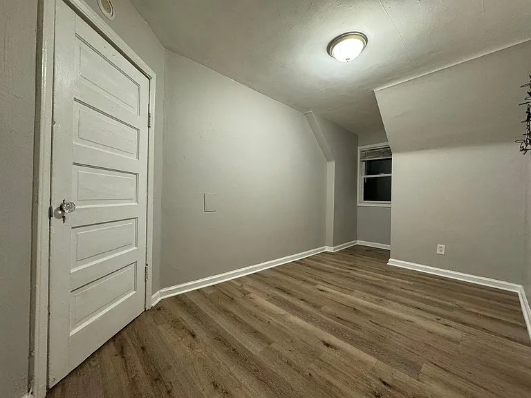 445 Octavius St #3 — Photo 6