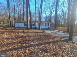 178 Huckleberry Ln, Harpers Ferry, WV 25425