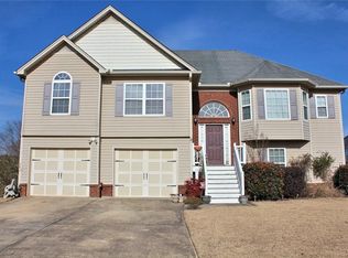 44 Craig Meadows Ln, Douglasville, GA 30134