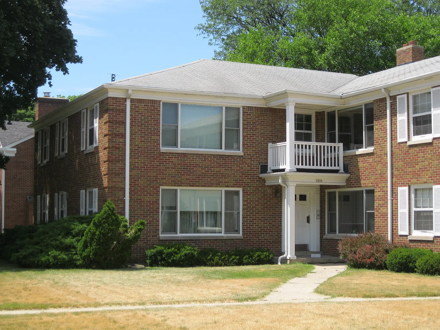 2 bed, 980 sqft, $1,150 — Photo 1