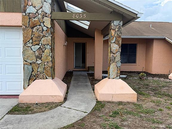 2nd image of 8035 Laurel Vista Loop