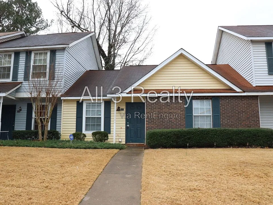 307 Quincy Ave