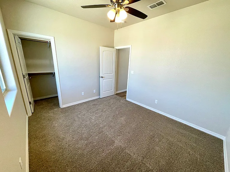 2478 Weatherwood Way — Photo 24