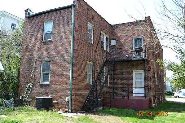 1st image of 305 Court St