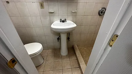 Rented by HOLTON REAL ESTATE INC.