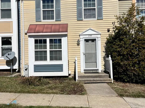853 Century St, Hampstead, MD 21074