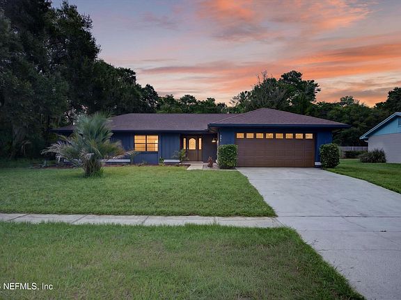 2nd image of 551 DELTONA Boulevard