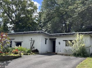 108 Grandview Rd, State College, PA 16801