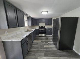 317 6th Ave N, Grand Forks, ND 58203