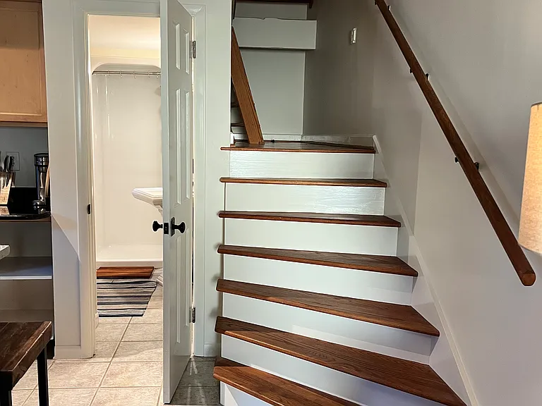 54 Parkwood Ave #1/2 — Photo 21