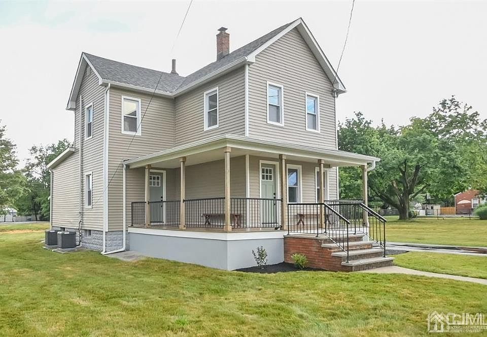 1st image of 149 Joseph St
